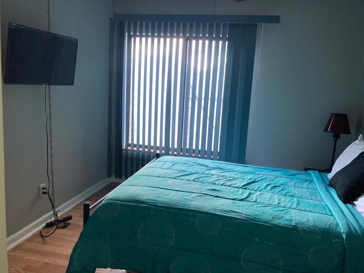 Irises House - Private Room In Home Kissimmee Ngoại thất bức ảnh