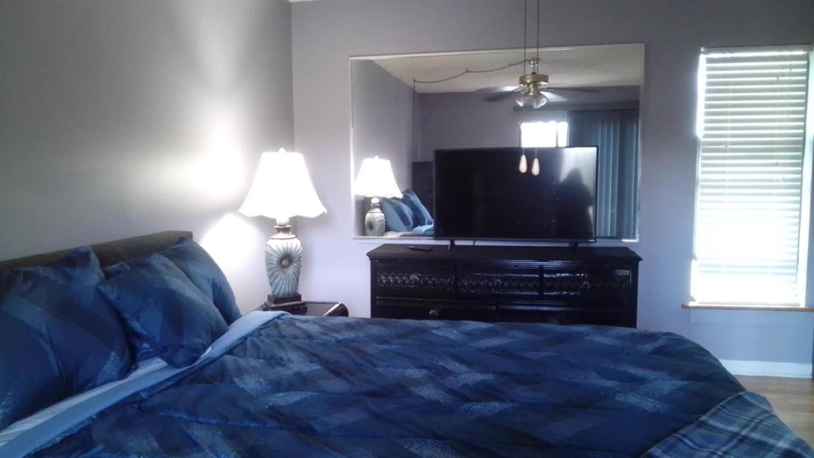 Irises House - Private Room In Home Kissimmee Ngoại thất bức ảnh